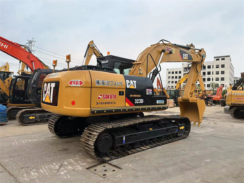 23 طن مستعملة Cat Crawler Excavator 323D مستعملة Caterpillar 320 323 325 330 Excavator