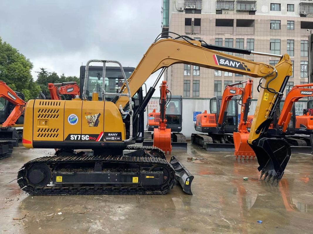 2022 Sany SY75C الحفرة المستخدمة Sany Crawler 7.5 طن الحفرة المصغرة