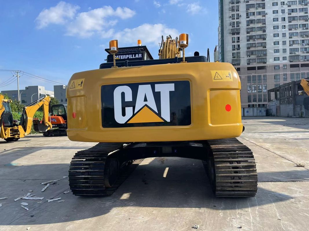 حفرة CAT 320DL المستعملة لعام 2020 حفرة CAT 320 ذات المحرك الديزل 20 طن