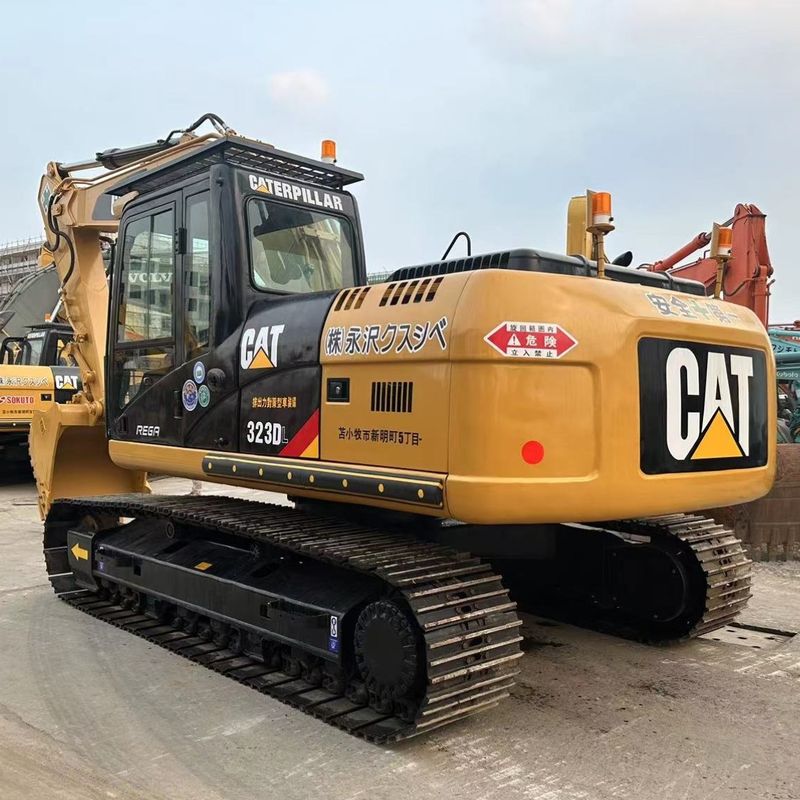 المستخدمة Caterpillar 323DL الحفرة الزحفية الهيدروليكية الوزن 23 طن محرك CAT C6.6