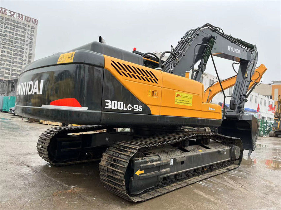 هيونداي R300LC-9S حفر هيدروليكي مستعمل للبناء و التعدين وزنه 30 طن