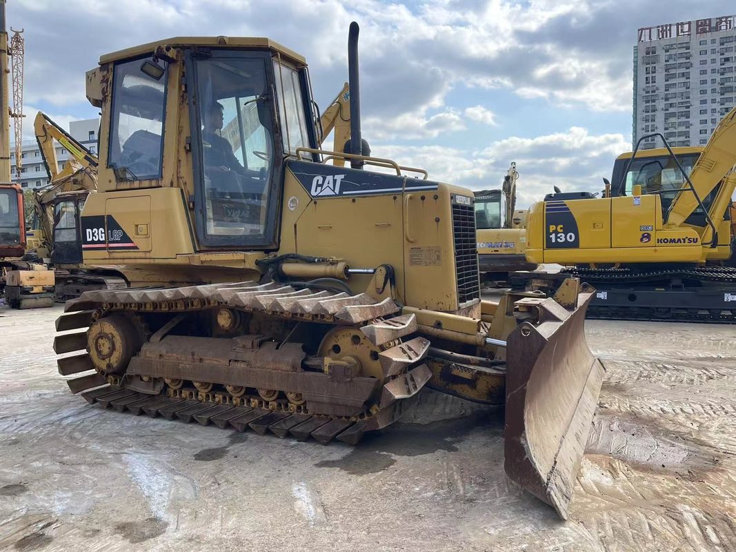 اللون الأصلي المستخدم Caterpillar Dozer اليد الثانية Cat D3G الجرف