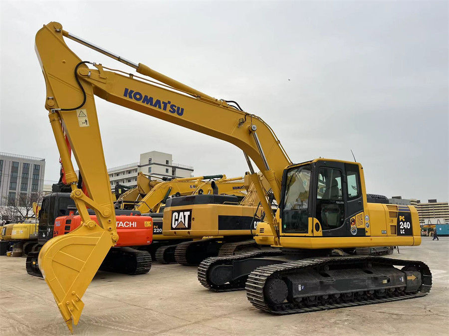 2022 كوماتسو PC240LC الحفرة اليابان الأصلية مع 500-1000 ساعة عمل