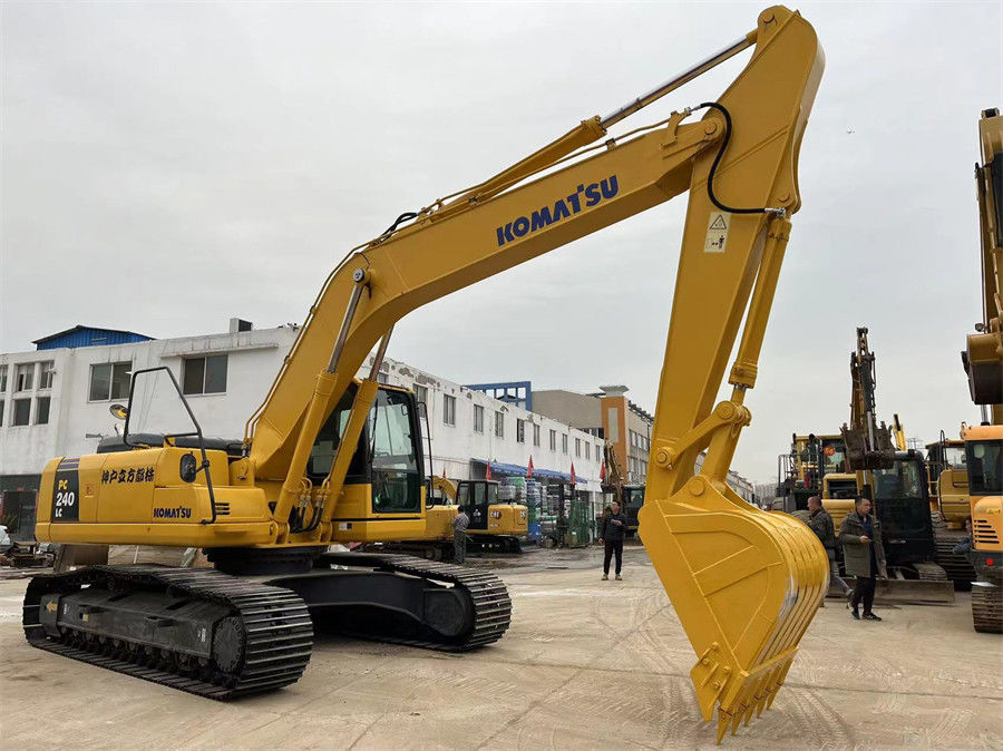 2022 كوماتسو PC240LC الحفرة اليابان الأصلية مع 500-1000 ساعة عمل
