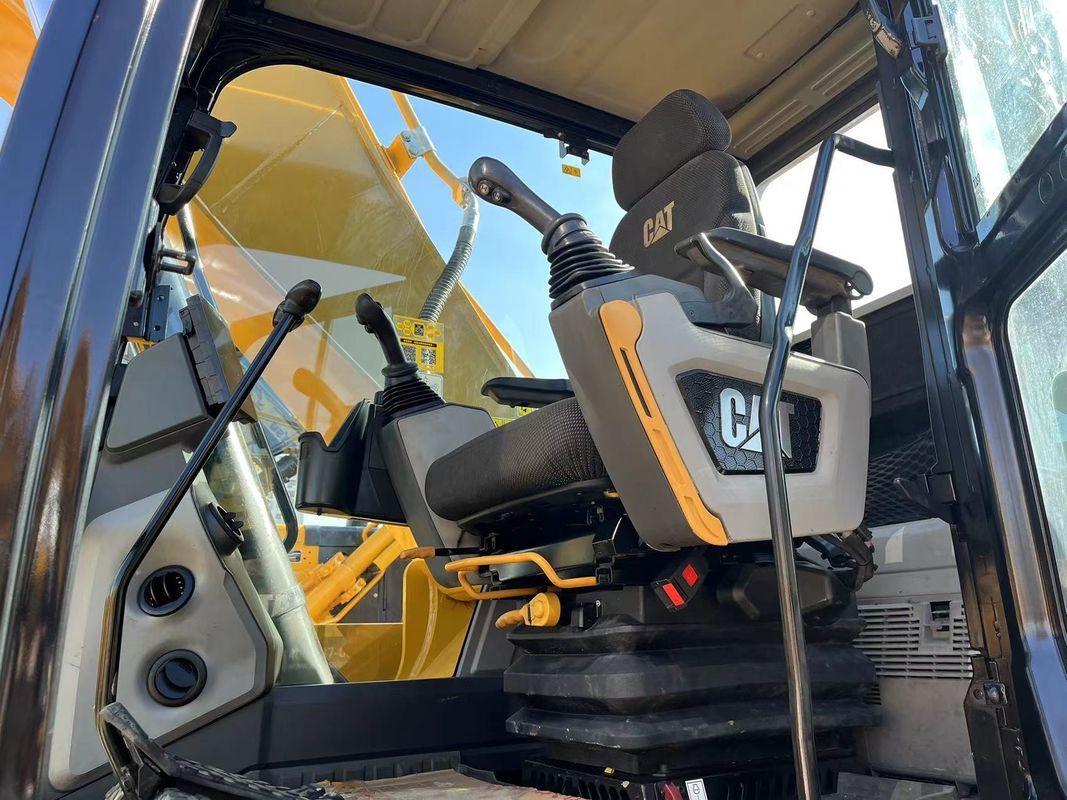 حفرة Cat 320 الأصلية ذات ست أسطوانات مع محرك Cat C7.1 حفرة Cat متوسطة الحجم