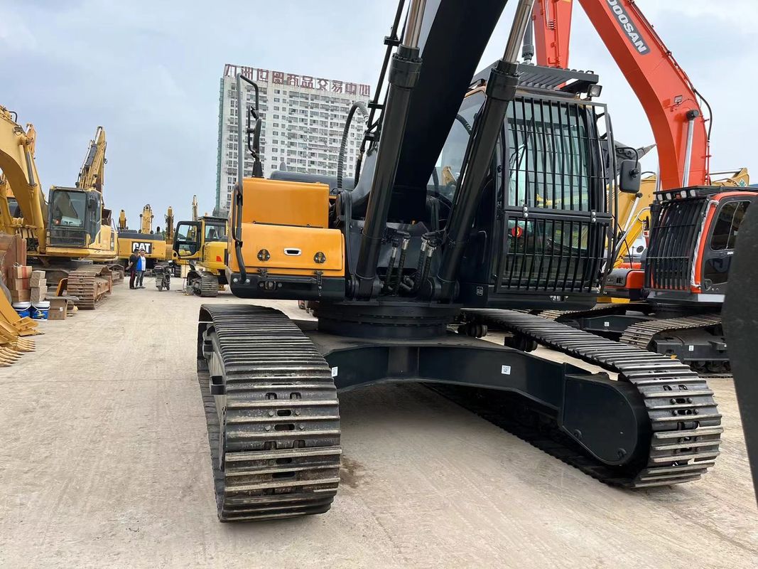 330LC-9S حفرة مستعملة 210 كيلوواط قوة المحرك للعمليات السلسة والسريعة