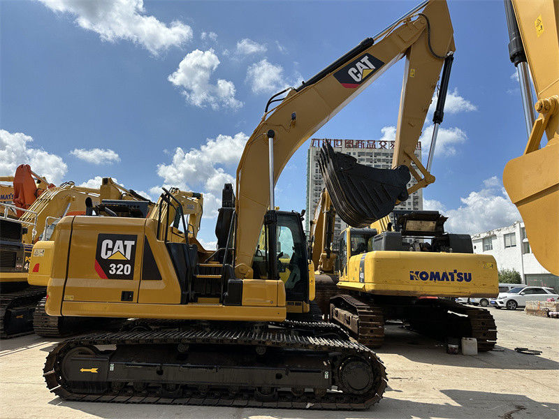 CAT 320 مستعمل حفرة 6 أسطوانات محرك C7.1 يد ثانية Caterpillar 320 حفرة