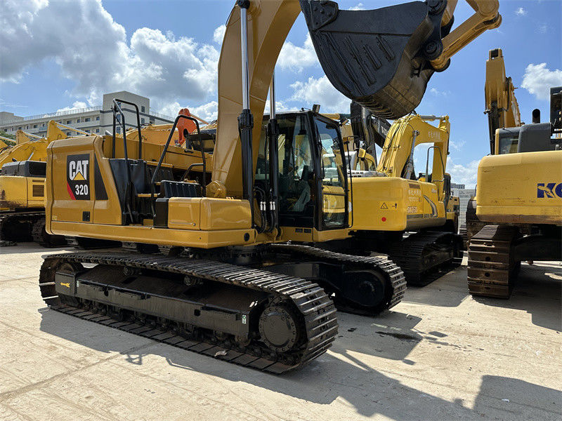 CAT 320 مستعمل حفرة 6 أسطوانات محرك C7.1 يد ثانية Caterpillar 320 حفرة