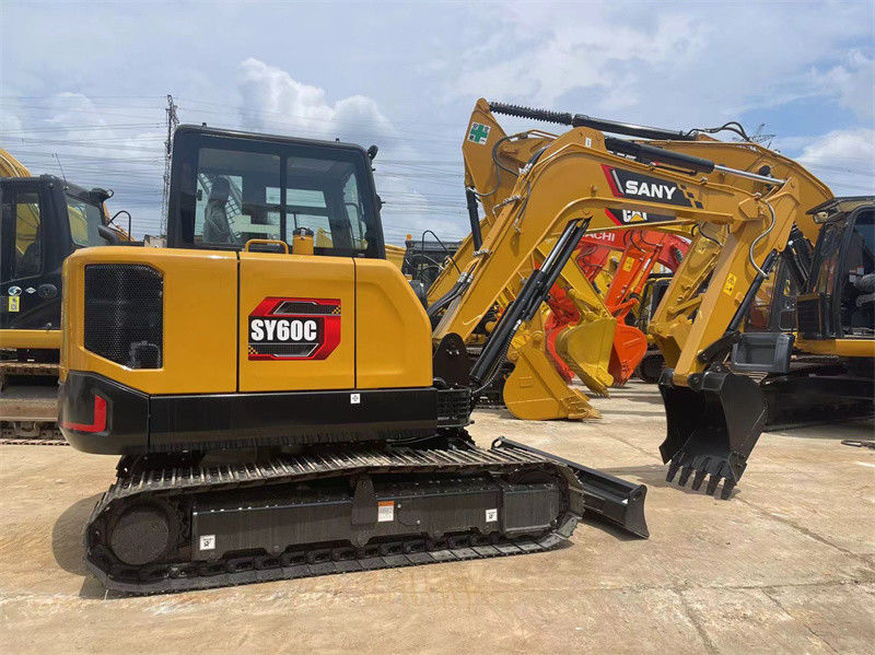 الحفرة الجديدة من نوع Sany SY60C 6 طن