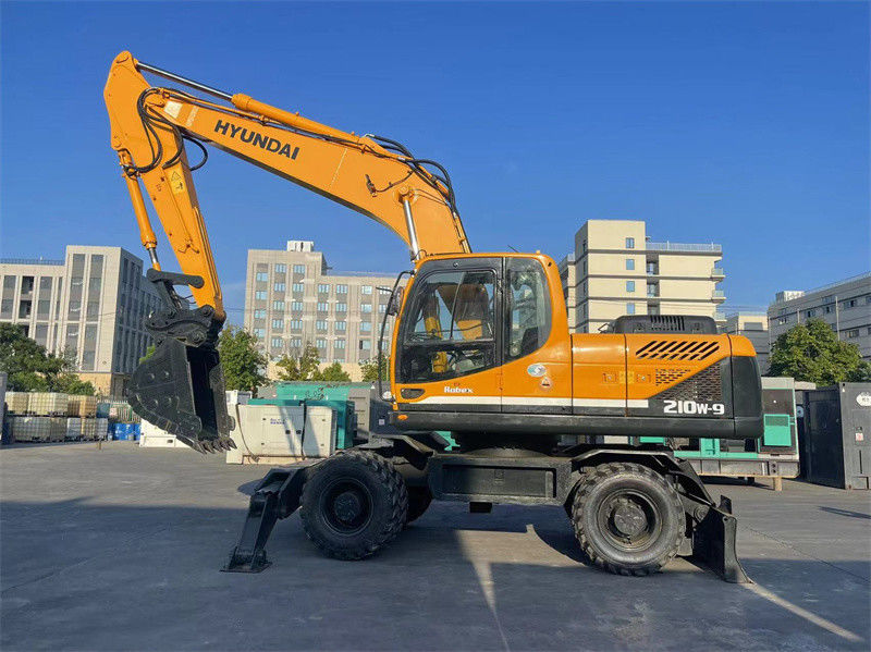 20 طن كوريا حفرة عجلات هيونداي R210W-9 مستعملة حفرة عجلات هيونداي 210