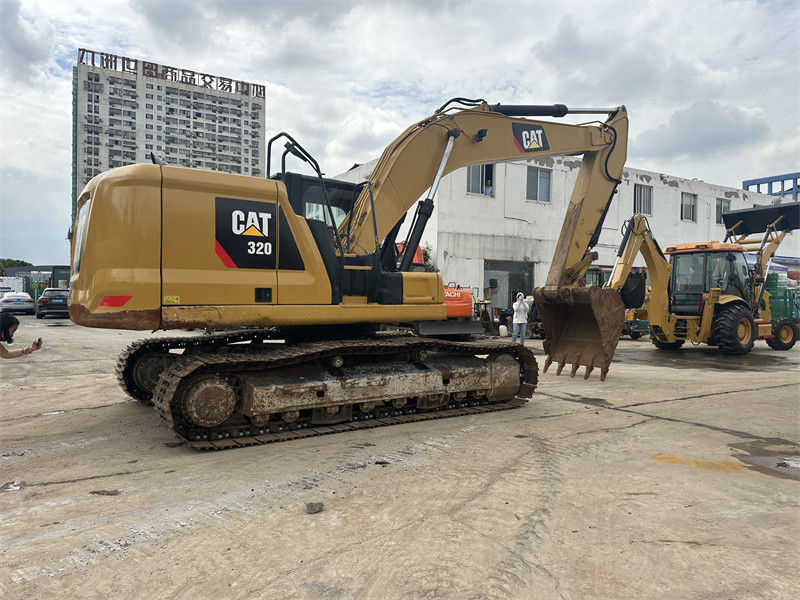 الحفرة الأصلية المستخدمة CAT 320 مع محرك C4.4 حفرة Caterpillar 320