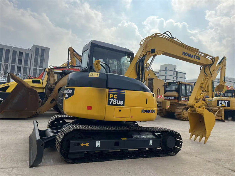 7.8 طن اليابان استخدمت كوماتسو PC78US الحفرة الزحفية PC78US-6 الحفرة المصغرة