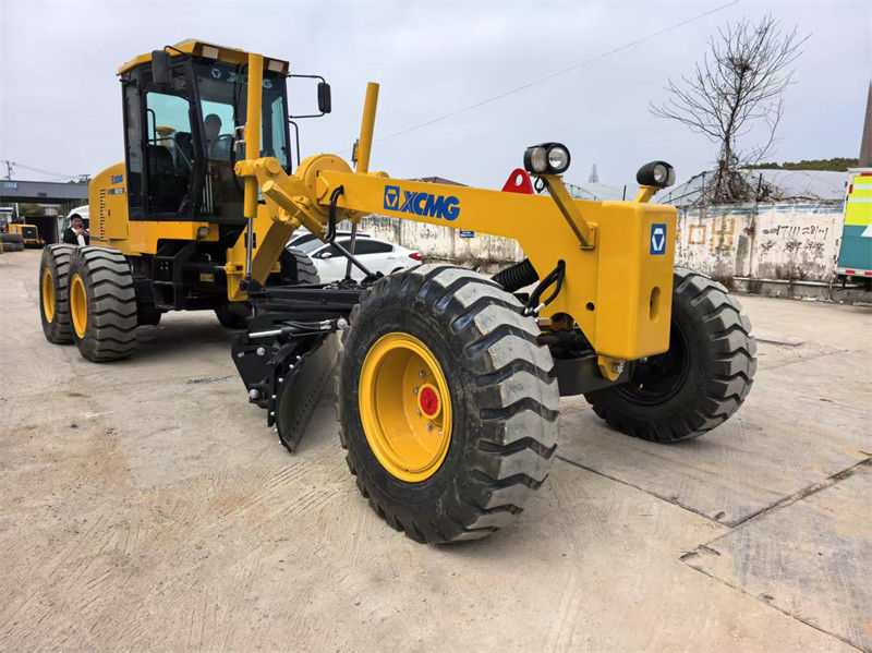المستخدمة XCMG GR2153 محرك الدرجة الصين العلامة التجارية XCMG الدرجة معدات البناء