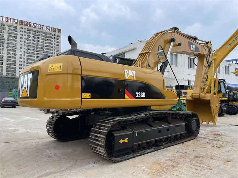 الحفرة Caterpillar 336D المستخدمة مصممة للمشاريع الكبيرة التي تتطلب إنتاجية عالية وتشغيل في بيئات العمل القاسية