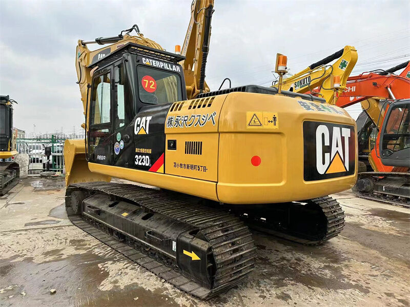 الحفارة Caterpillar المستخدمة Cat 320DL آلة متوسطة الحجم مصممة لفترات طويلة منخفضة من وقت التوقف وفي ظروف عمل مختلفة