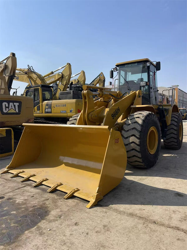 شاحن عجلات CAT 966H مستعمل مع محرك Weichai 23698kgs الوزن التشغيلي و 4.0m3 سعة دلو